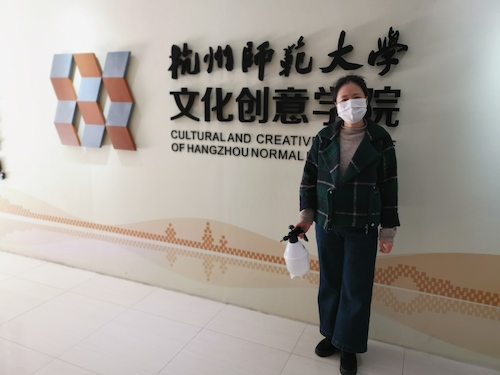 吴敏健  疫情开学消杀工作