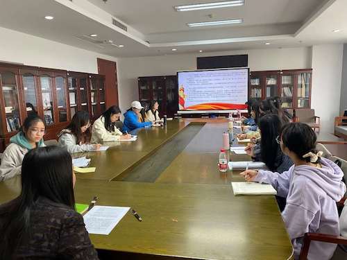 4a93d52568387e72692dfdfb56292f0