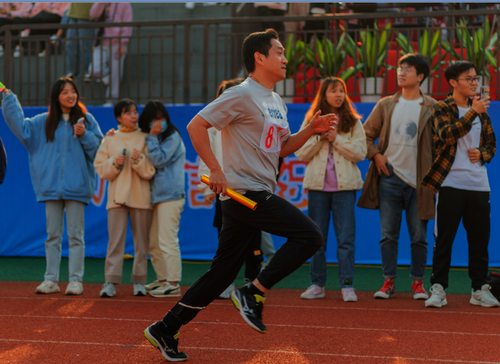 BK$4KON7XIRU](TRI3~DBHW