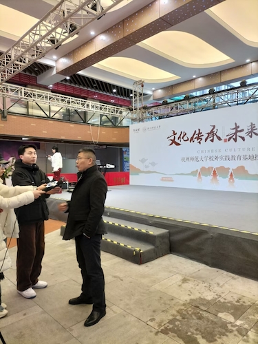 mmexport1645498223870