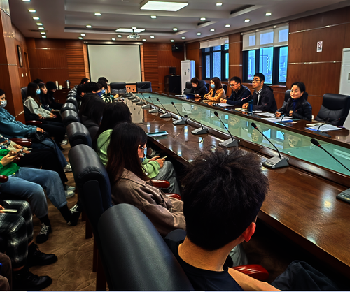 蜜桃视频
召开动画专业毕业实践环节工作部署1